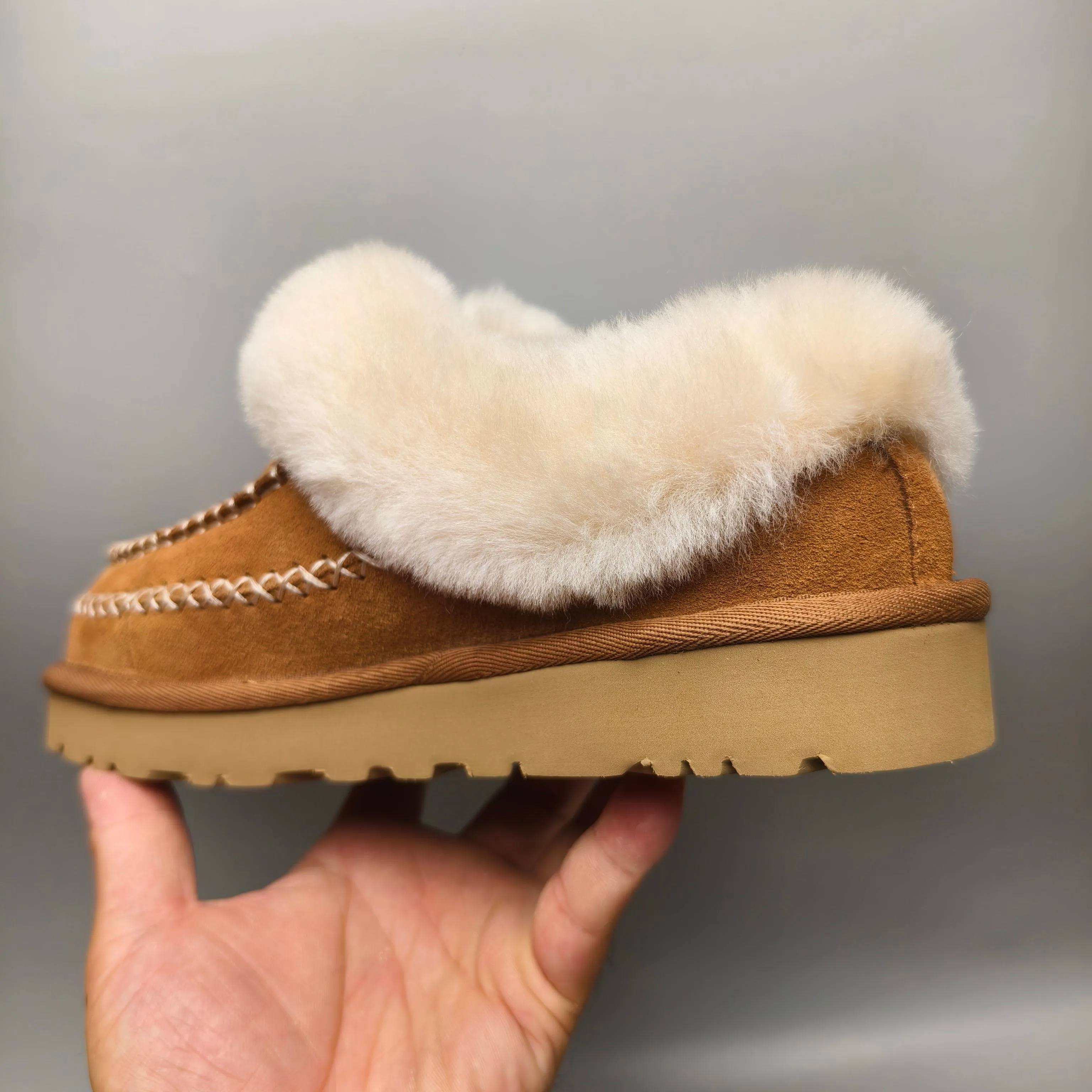 💰520 UGG sheepskin integrated snow boots 8258 ethnic style casual boots color: chestnut antelope brown matching size: 35-40